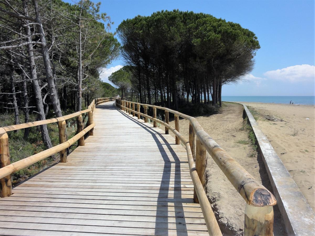 Albanella - Appartamenti Bibione Buitenkant foto